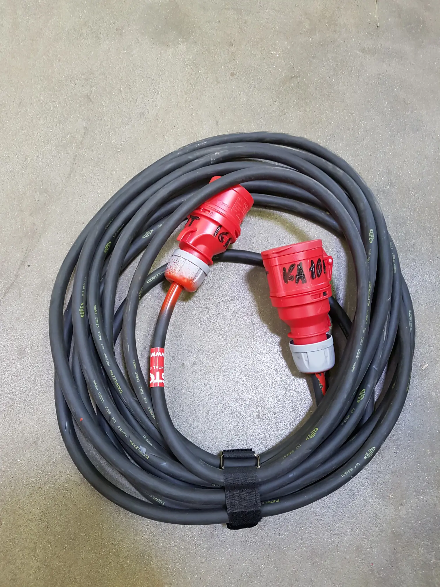 Jatkokaapeli 400V, 16A, 3F, 10m
