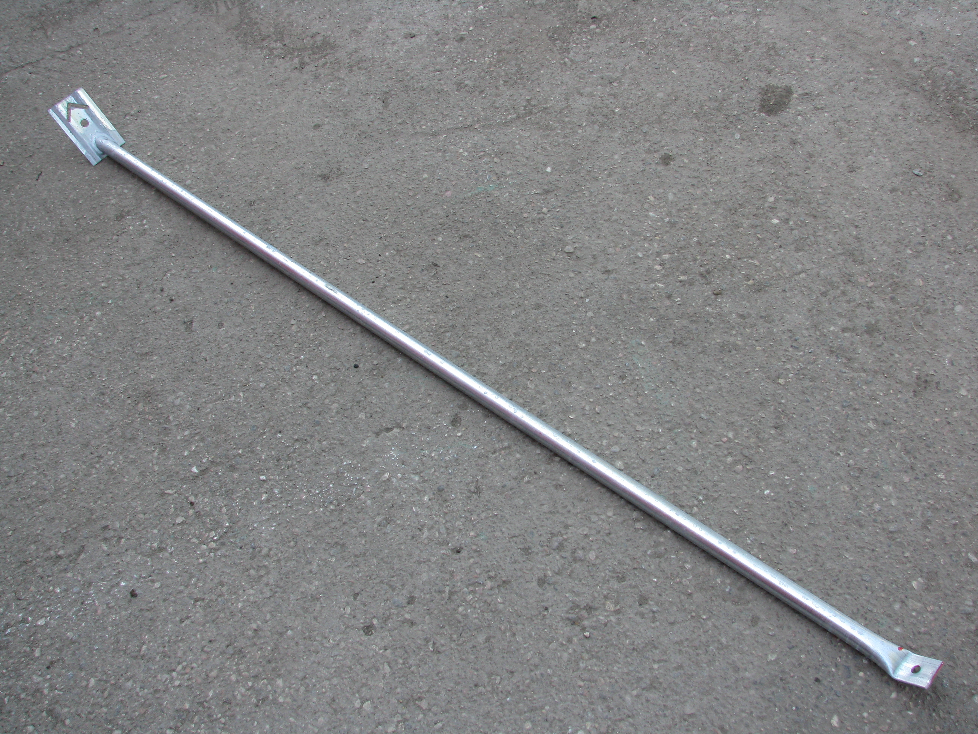 Supports for mobile conctruction fence