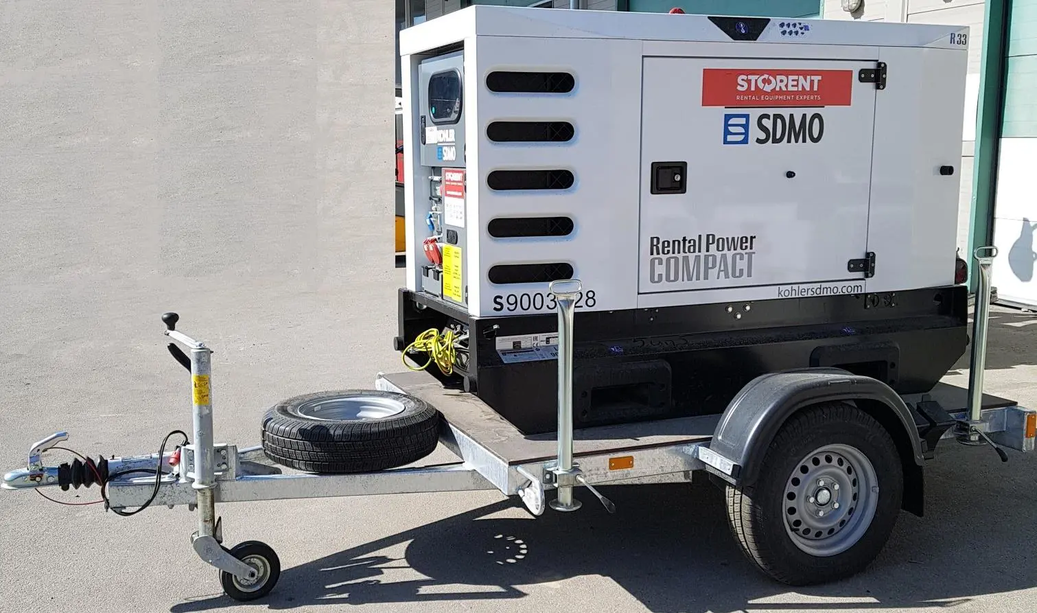 Generaattori, diesel - puoliperävaunu, 24 kW