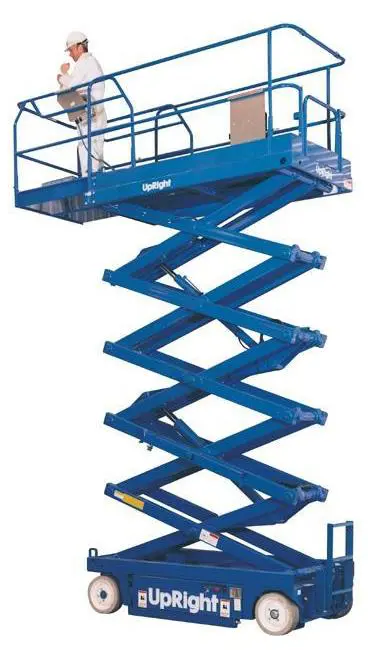 Scissor lift (diesel, 4WD), 12m