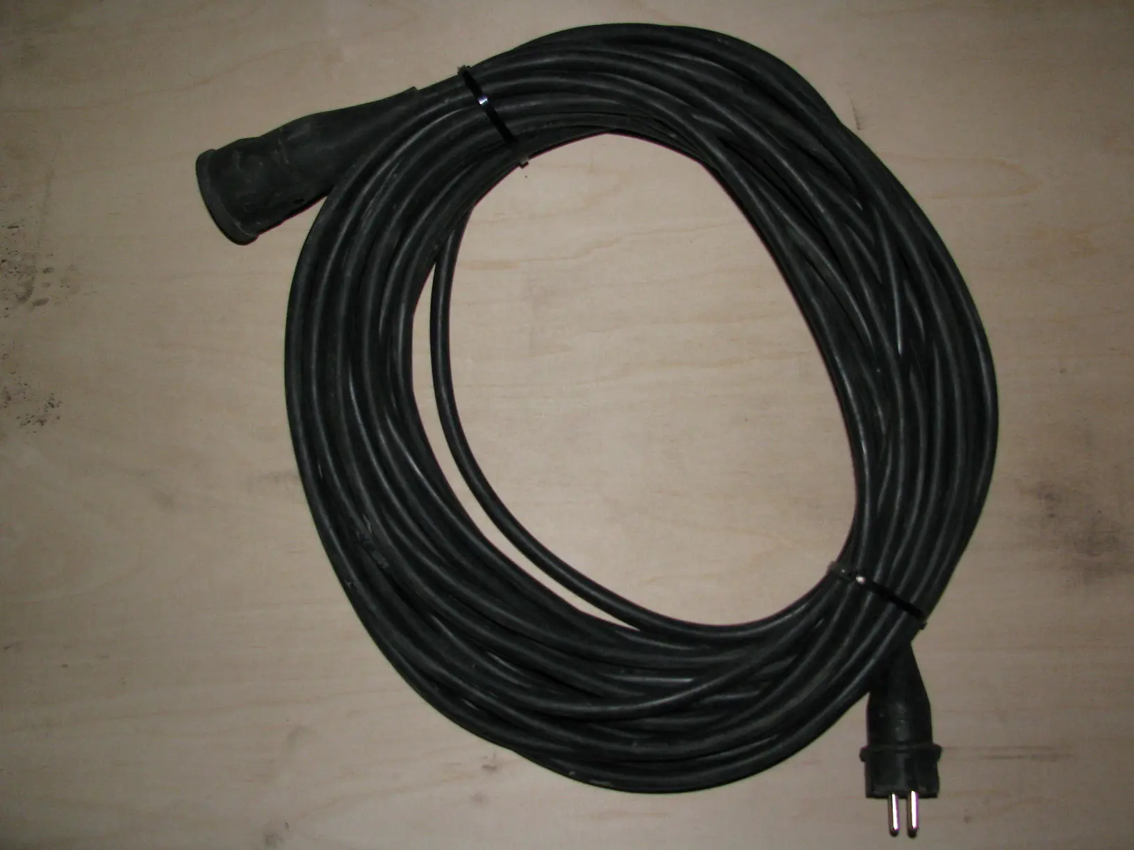 Prailginimo kabelis 16A, 1F, 20m