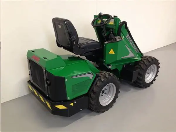 Teleskopinis krautuvas, 2,8m, 550kg