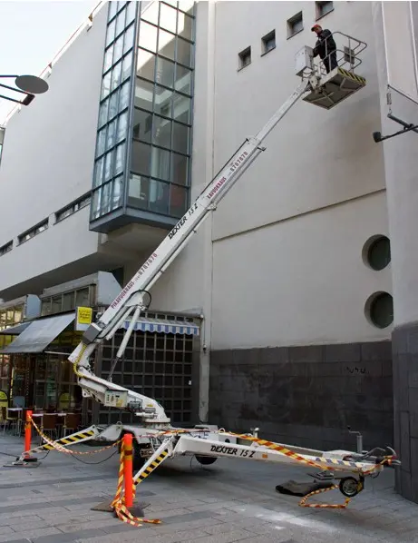 Alkūninis keltuvas (priekaba, 220V) 15m