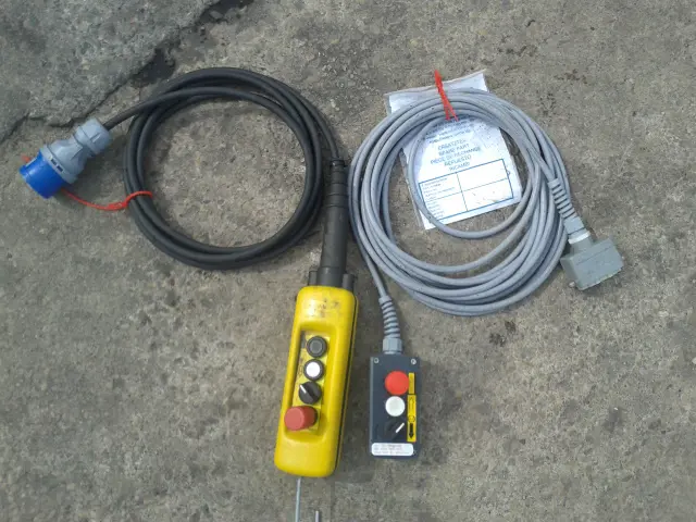 GEDA valdymo pultas  (2vnt)