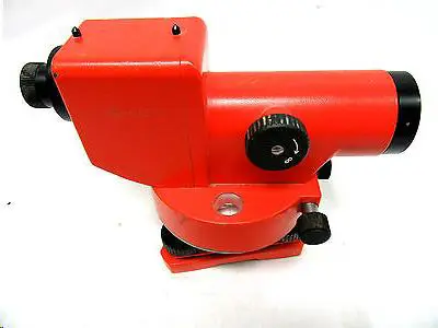 Optical leveller with stand and lat