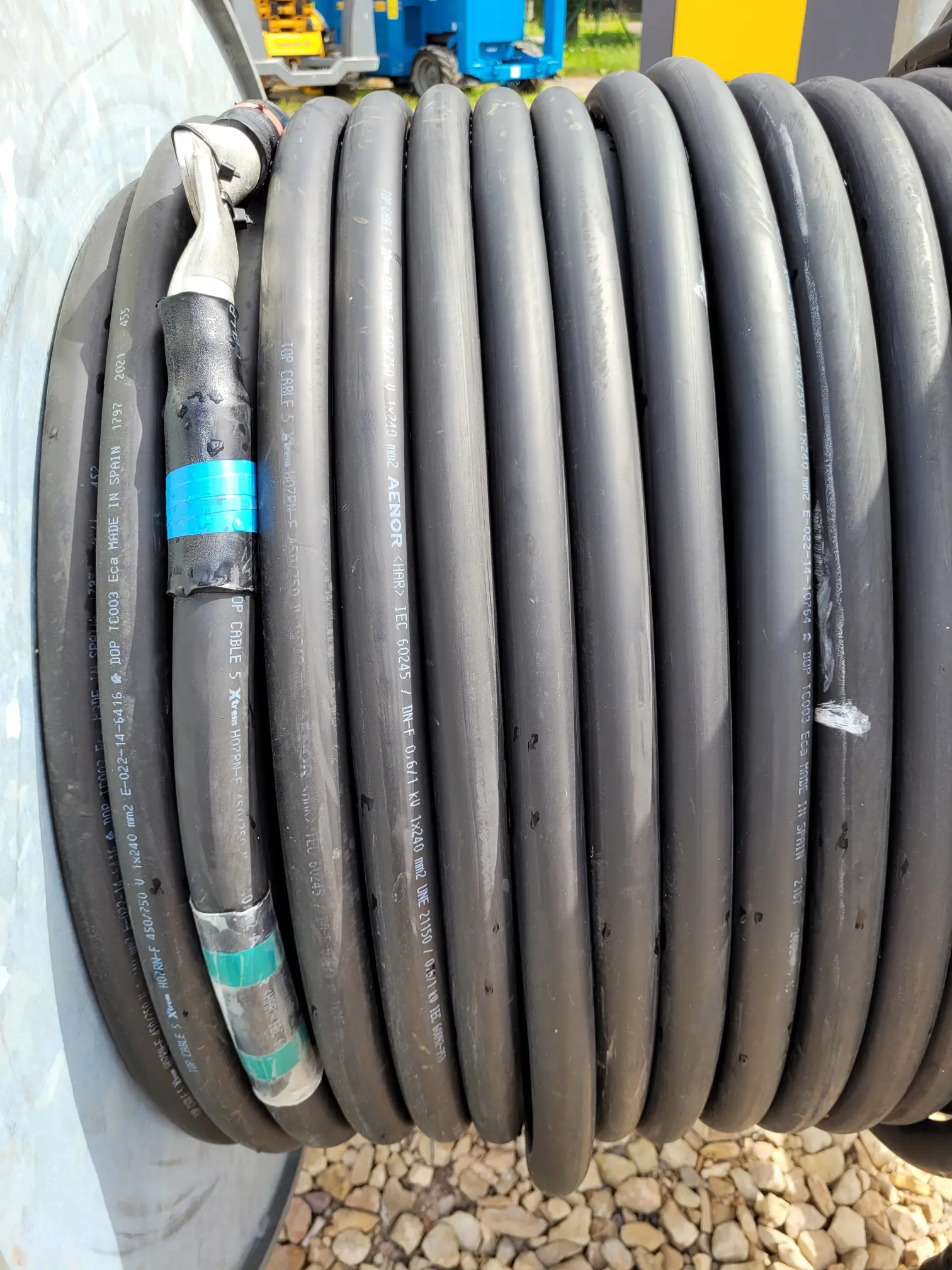 Pagarinātāja kabelis 240 mm2 - 15m