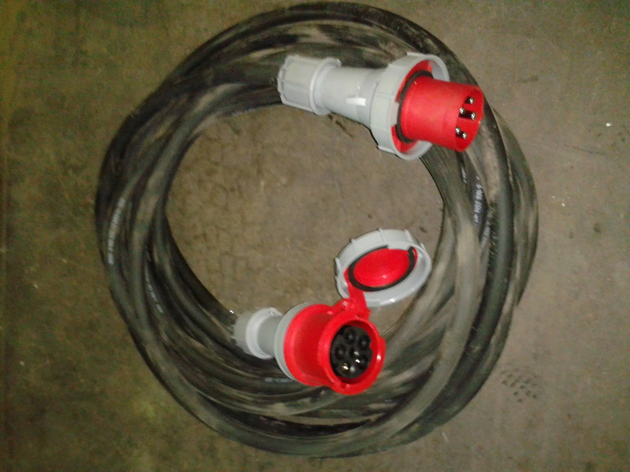 Extensions cords 63A, 3F, 20m