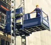 Divu mastu pacēlājs personālam/materiāliem, <2000 kg