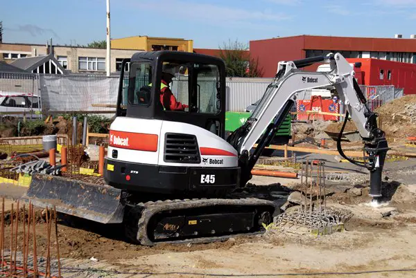 Mini-excavators, <5t