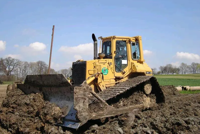 Buldozer, <16t