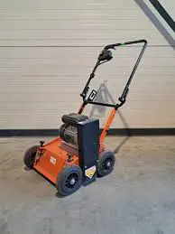 Zālāja vertikulators/skarifikators 220V