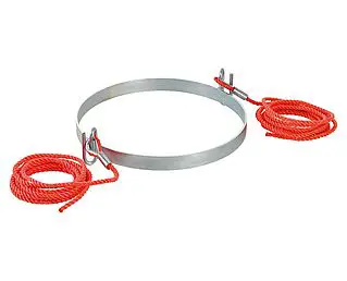 Deflector ring for rubbish chutes