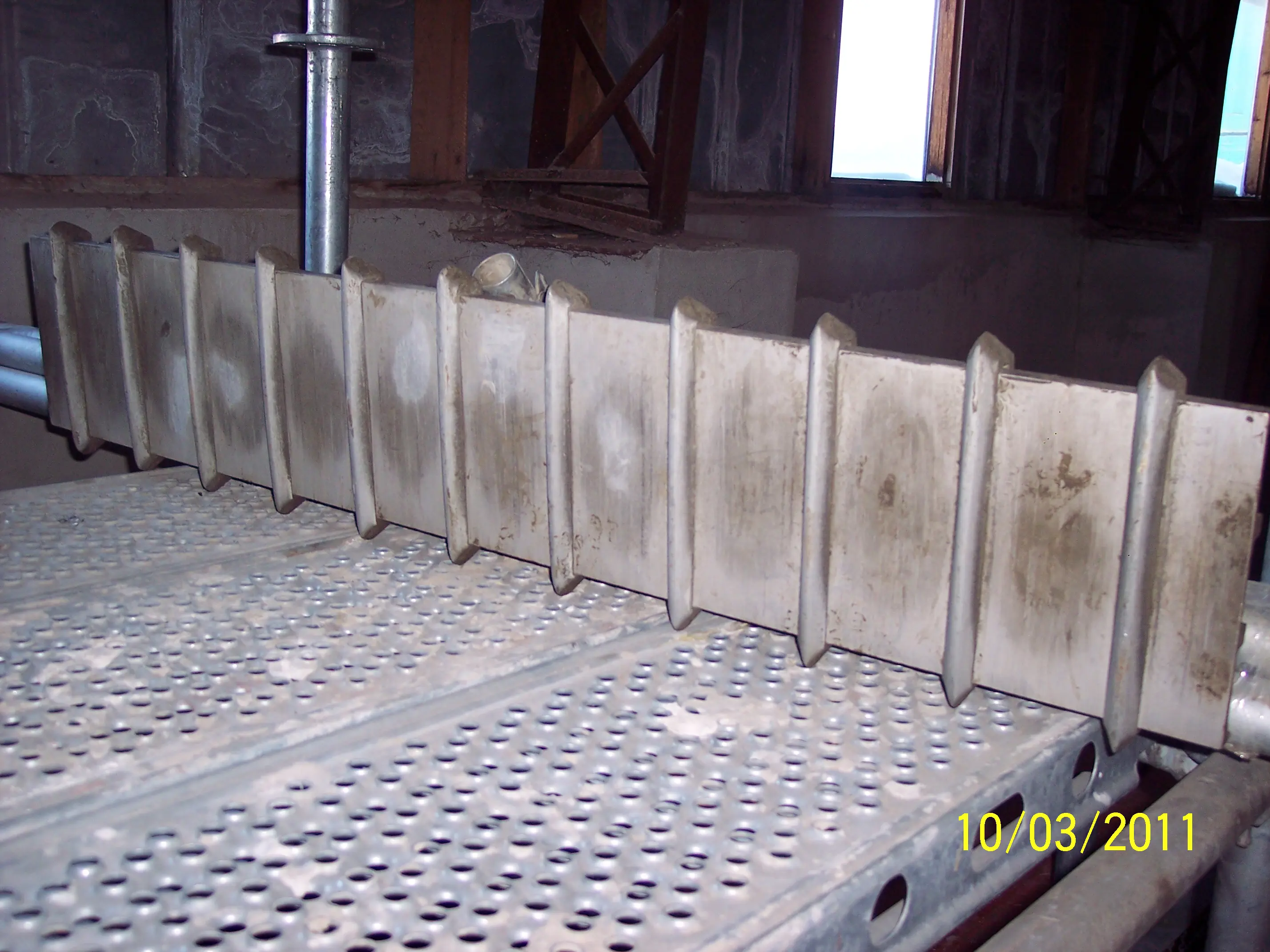 Concrete ribbing tool, 1000 mm