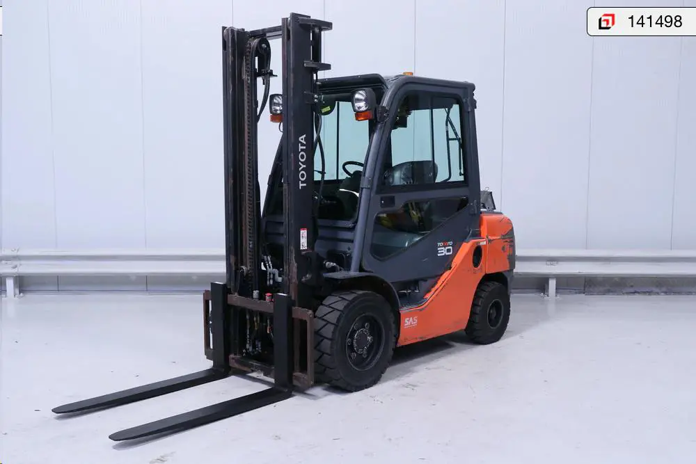 Warehouse loader 3T
