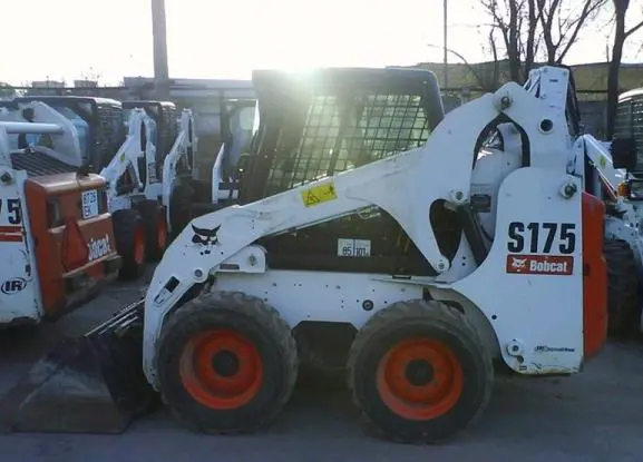Skid steer, <3t