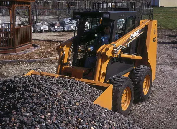 Skid steer, <3t