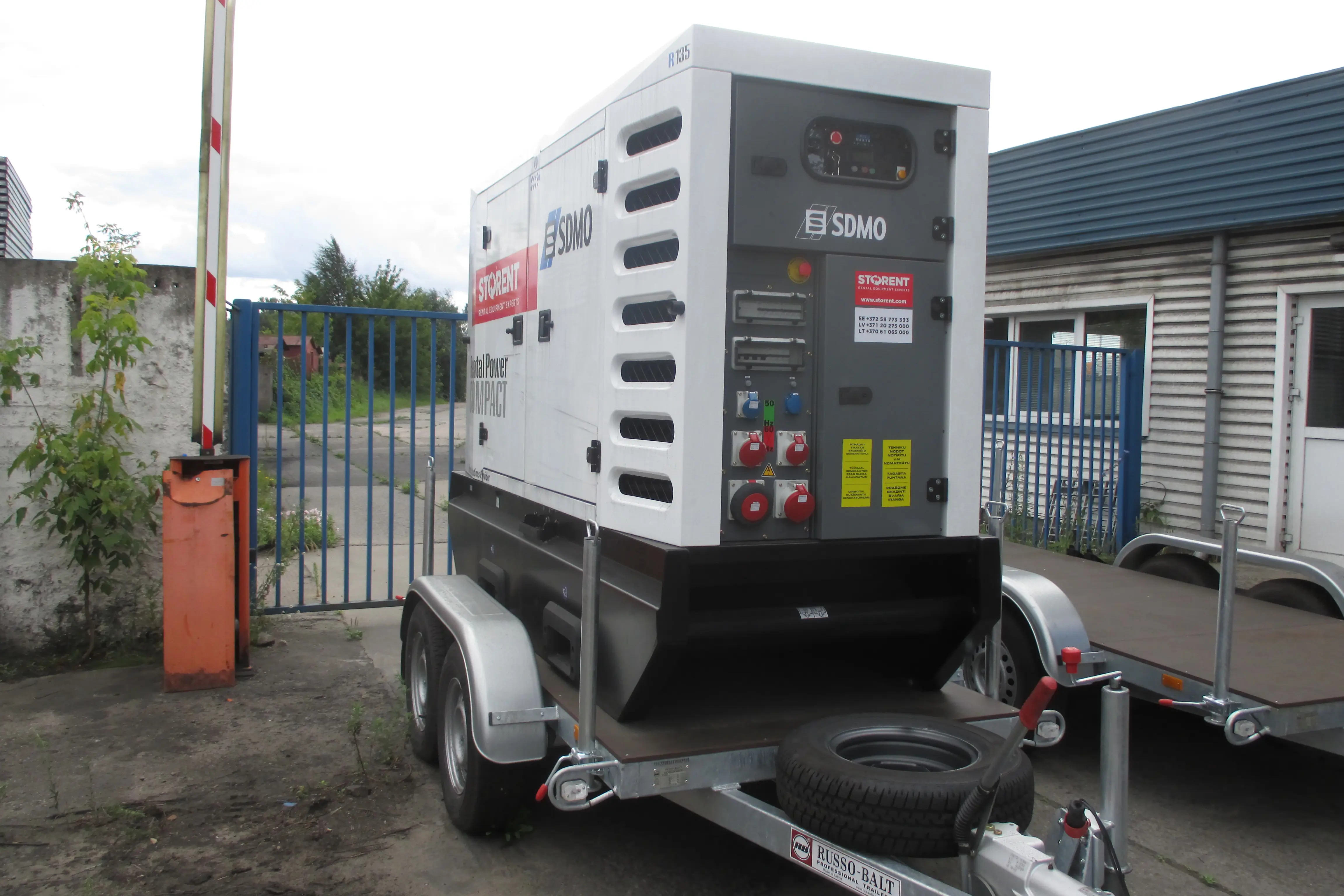 Generator diesel på släp, 100kW, 24h